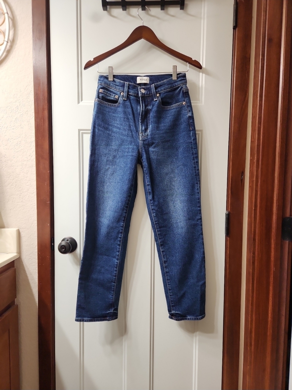 Pistola Mid-Rise Straight Leg Jeans - 26